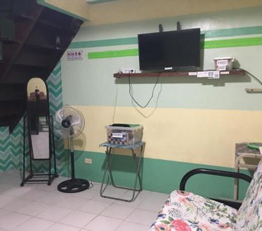 Montalban Guest House 1 AC BR House