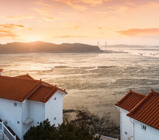 taean gallary pension