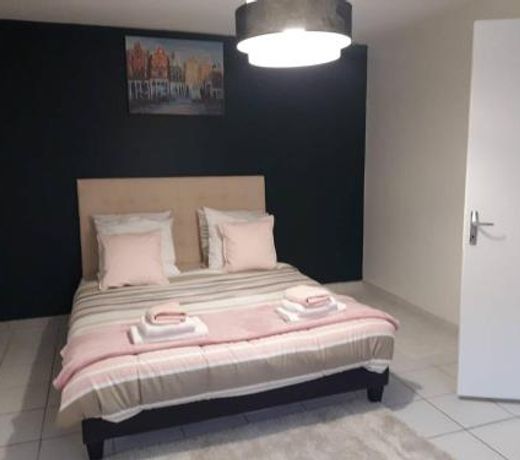 StayLib - Spacious flat 45m2 - 15min Paris & Orly