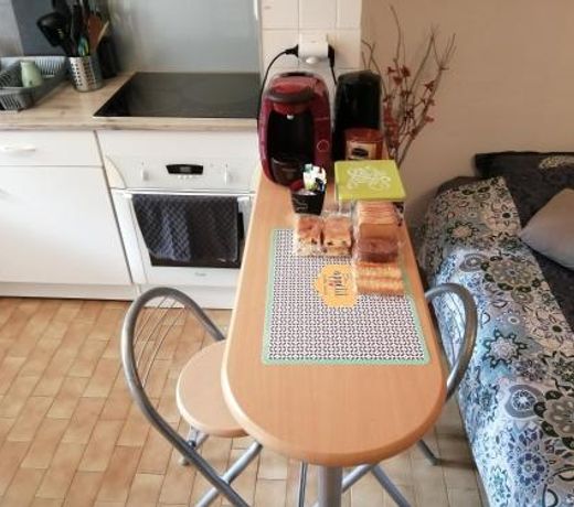 appartement type f2 proche PARIS 25 KM
