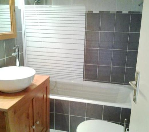 Apartment with one bedroom in Araches la Frasse with wonderful mountain view and balcony 50 m from t