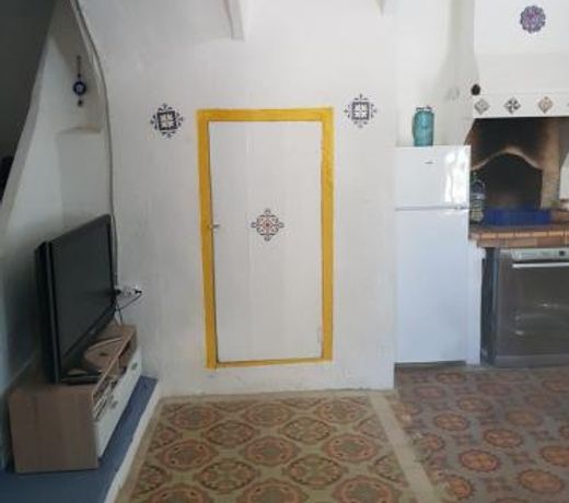 Maison familiale entre mer et montagne