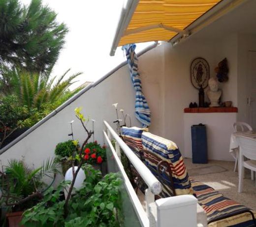 Maison de 4 chambres a Sainte Marie a 400 m de la plage avec jardin clos