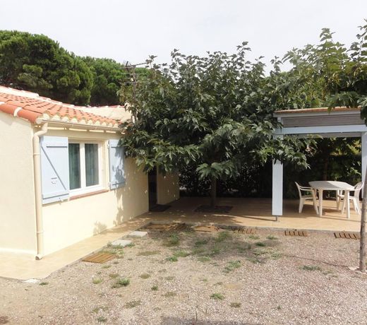 Maison Aux Pins - Holiday cottage with garden 500m from the beach