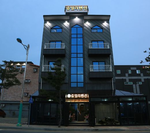 Boryeong Jewelry Pension