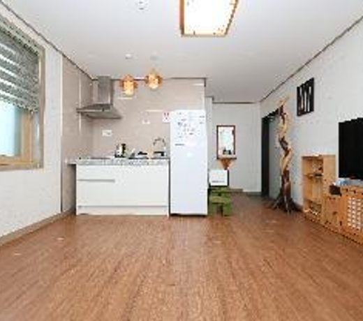 Boryeong Raon Pension