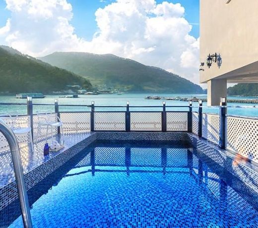 Tongyeong May Blue Pension