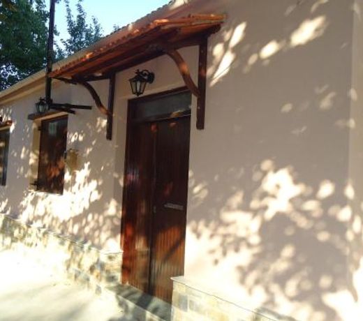 BEACHFRONT HOME FOR 4, KALIFTERI BEACH, AFISSOS