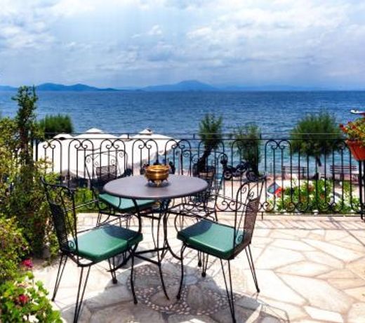 Afissos Seaside Cottage