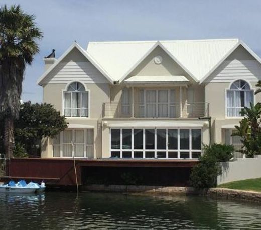 Waterside Living MM1404