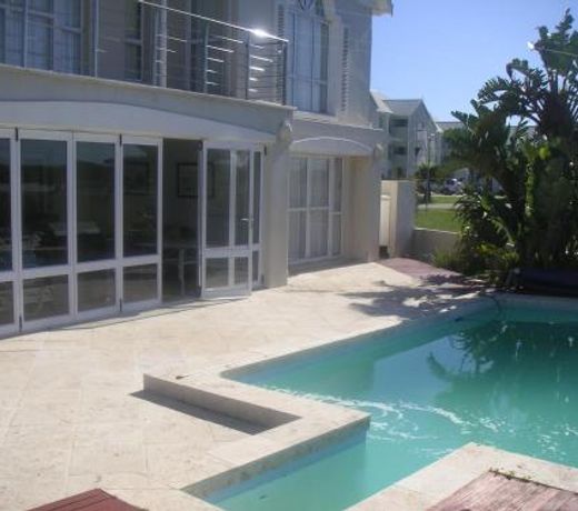 Waterside Living MM1404
