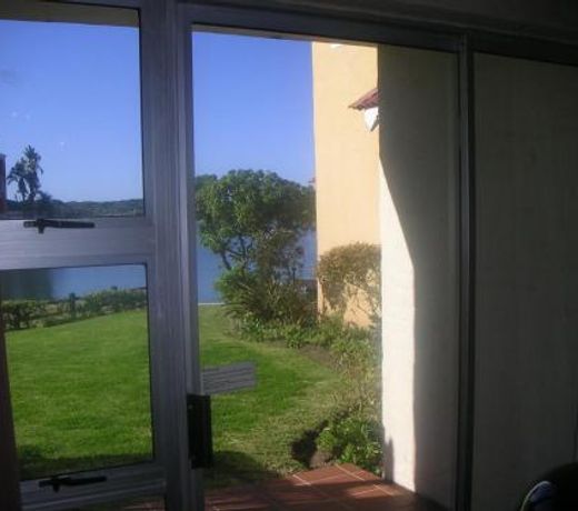 Waterside Living MC03