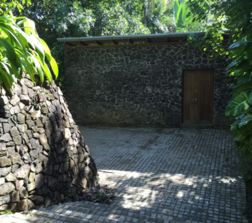 Charming one BR cottage with pool Mirissa TSC
