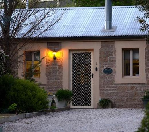 Riesling Trail & Clare Valley Cottages - Violet