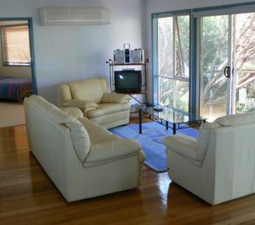 Sandy Point Beach Escape 1 Bedroom Apartment