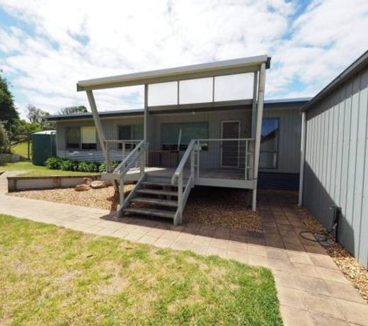 27 Beach Parade Sandy Point