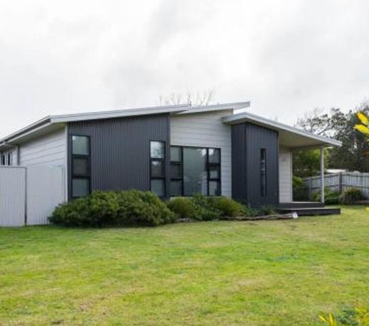 34 Ash Avenue Sandy Point