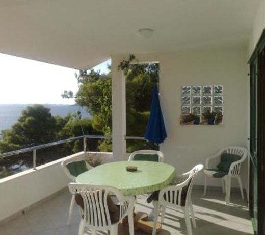 Apartment in Murter with sea view, terrace, air conditioning, Wi-Fi (4799-1)