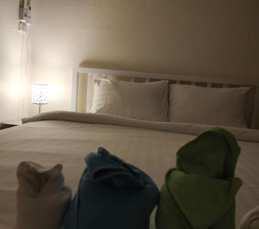 tong urai homestay