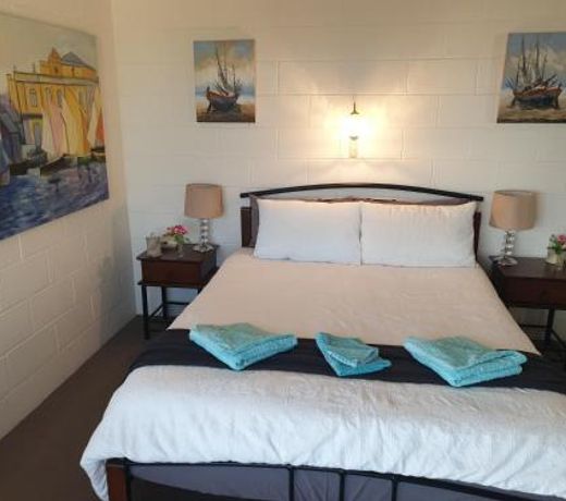 Wallaroo Sunset home