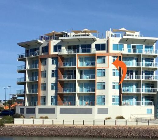 Wallaroo Marina Waterfront Luxe Apartment