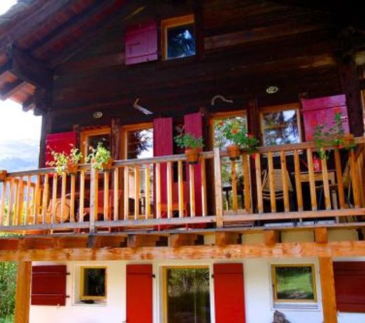 Idyllic chalet in EvolÃ¨ne, with view on the Dent Blanche and the mountains
