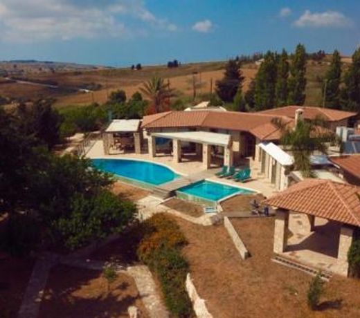 Avakas Sunset Villa