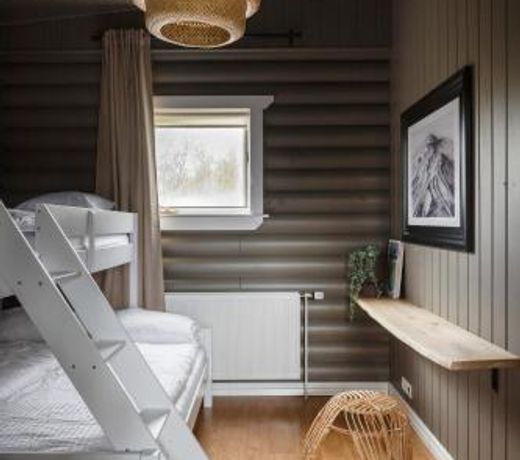The Eyrie - Warm Family Summerhouse