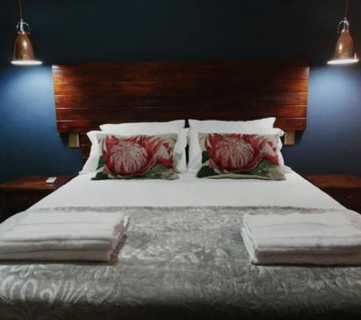 EBENEZER SELF CATERING