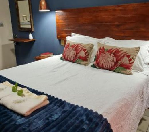 EBENEZER SELF CATERING