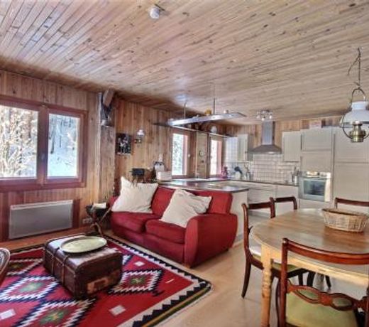 APPARTEMENT-3-CHAMBRES-8-COUCHAGES-WIFI-MONTRIOND-CHEBOURINS