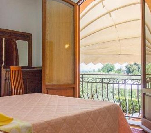 Montecatini Terme Villa Sleeps 4 Pool Air Con WiFi