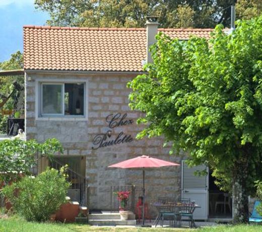 Chez Paulette - meublé de tourisme classé 3 étoiles