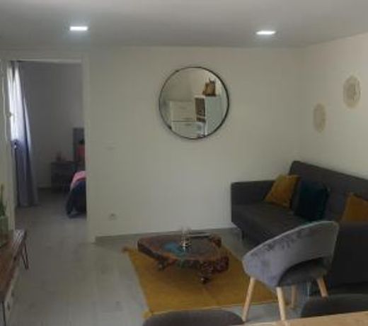 Appartement 2 chambres 5 minutes de la riviere et 10 de la plage