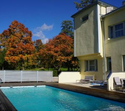 "Summer" apartment