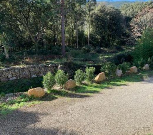 Appartement Conca-Porto-Vecchio 78m2, Equipes, Climatise, Terrasse, Parking Prive