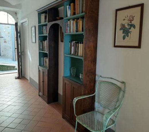 Mountain-view Holiday Home in Montecastelli with Private Terrace