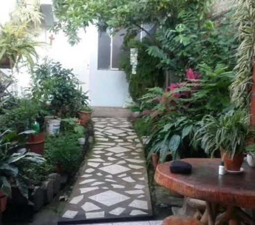 Casa Lupita-Residencia Familiar