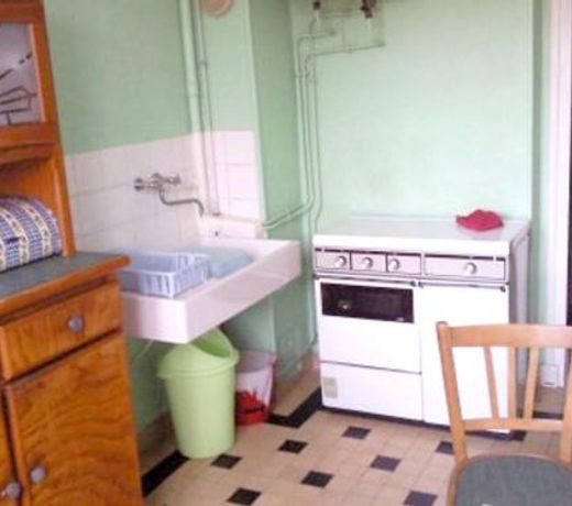 Apartment with one bedroom in La Bourboule with wonderful mountain view enclosed garden and WiFi 12