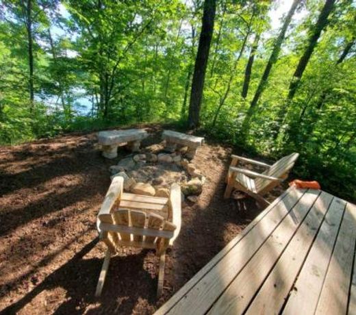 Tentrr - Camp Lake Grinnell