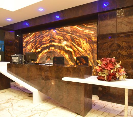 Hotel White Feather