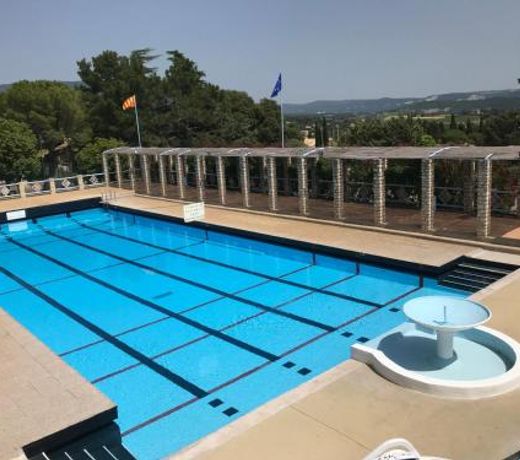Luxurious Provencal Village House, Walk to Village Pool
