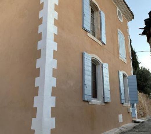 Luxurious Provencal Village House, Walk to Village Pool
