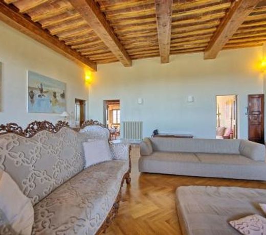 Colle di Val d'Elsa Apartment Sleeps 6