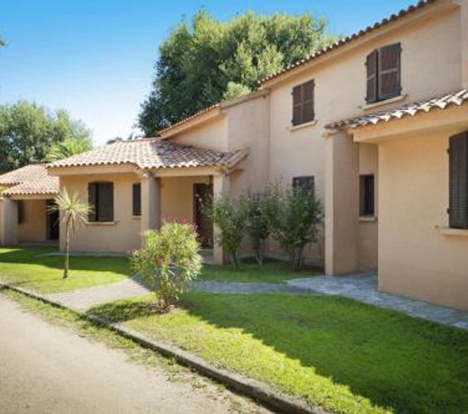 Residence Mare e Sole in Taglio Isolaccio - KOR01039-BYF