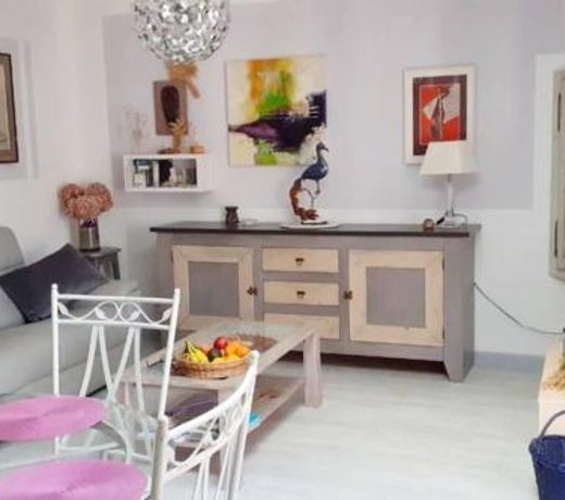 Bel appartement situe dans la Plaine Orientale