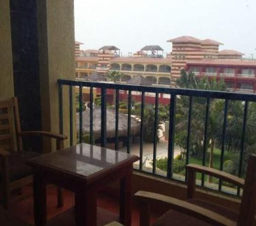 321or322 the finest Porto Marina Chalets Tower 3