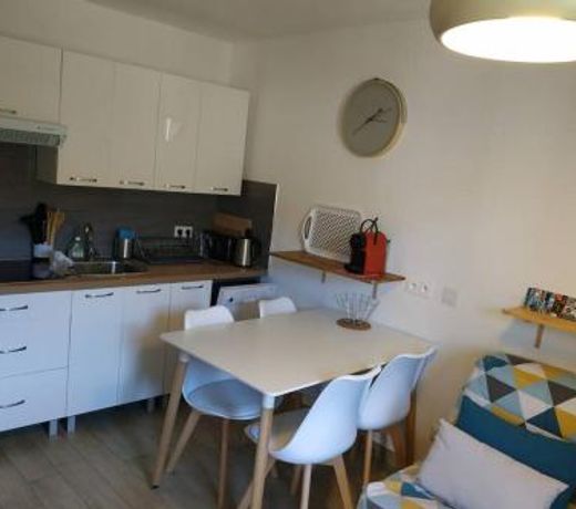 Appartement refait a neuf ski pied des pistes a Val louron