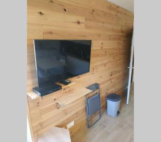 Appartement refait a neuf ski pied des pistes a Val louron