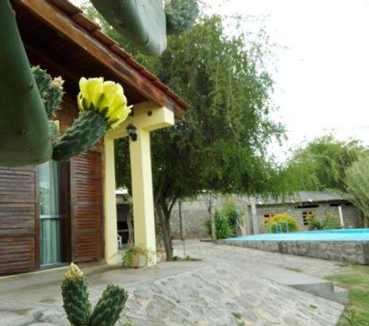 Parador La Rosita